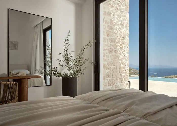 Willa Zakynthos With Stunning Views Ajos Nikolaos